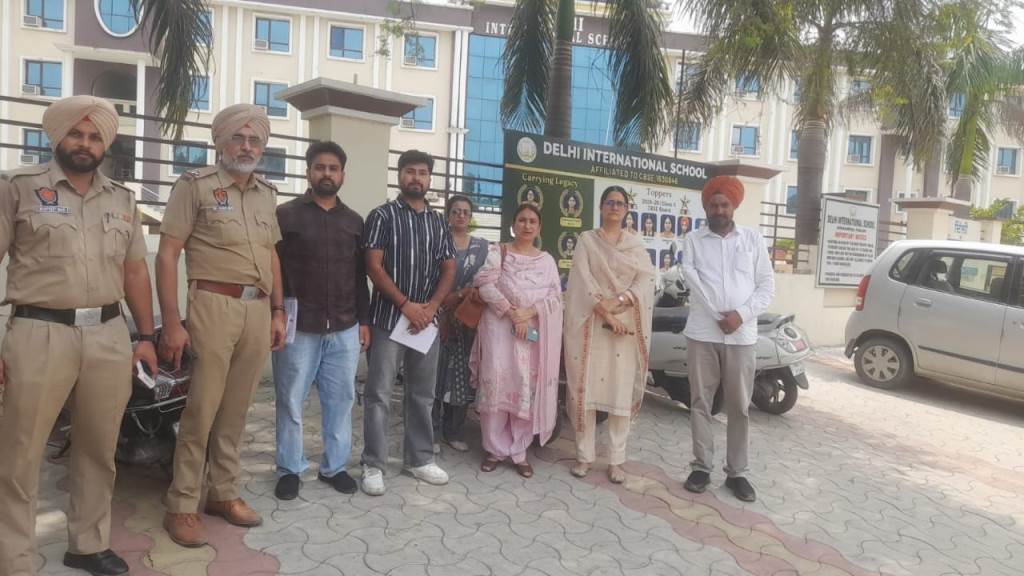 Special Inspection Drive for School Buses under Safe School Vehicle Policy  29 Buses Checked 10 Challaned